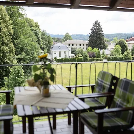 Villa Schwertfuehrer Velden am Wörther See Extérieur photo